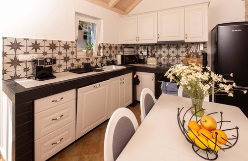 Zarace Villa | A cozy villa in a peacefull village of Zaraće w/pool