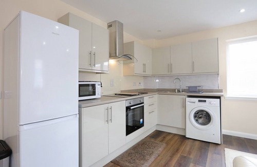 Broxburn House | A delightful 2 bedroom bungalow in Winchburgh.
