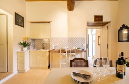 Guzman Villa | A deluxe Villa with an amazing park and infinity pool in Bevagna