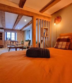 Grendelbruch Apartment | A desire for Bohemia, well-being and massages!
