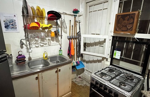 As-Sayidah Zaynab Apartment | A double private room in Downtown #N31