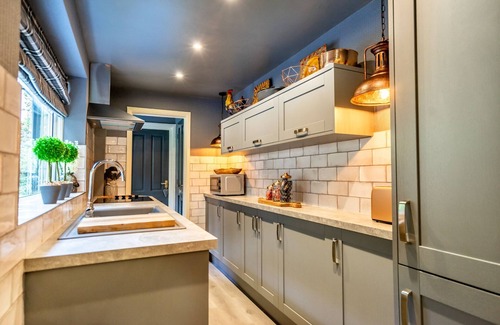 Stamford Bridge Cottage | A family break that sleeps 5 guests in 3 bedrooms