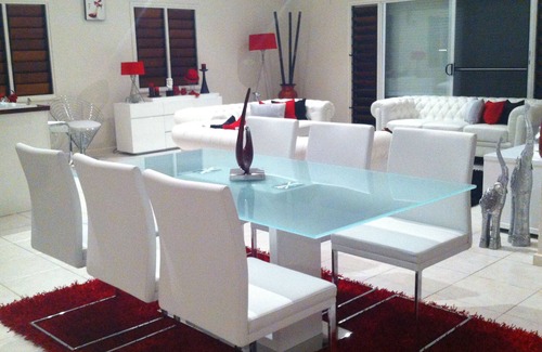 Port Vila House | A Family Friendly Holiday Accommodation With Magnificent Oceanic Views.
