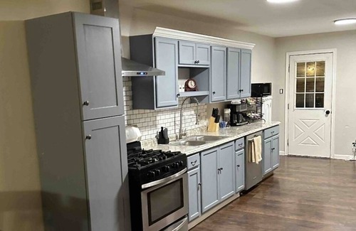 Wichita Falls Cottage | A family-friendly, tranquil oasis on Beverly Drive.