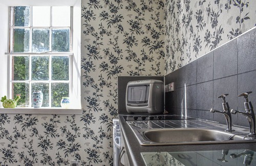 Turriff Cottage | A fantastic and truly unique holiday suite located within the main castle.