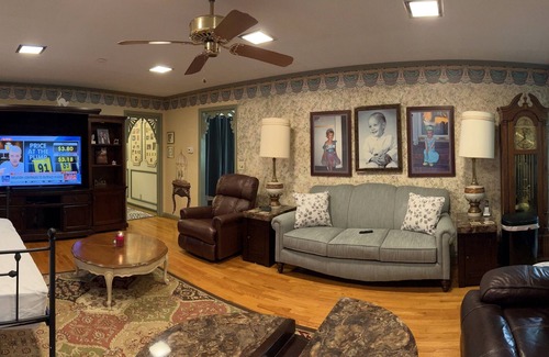 Live Oak House | A Farm Stay only 3 miles from Live Oak