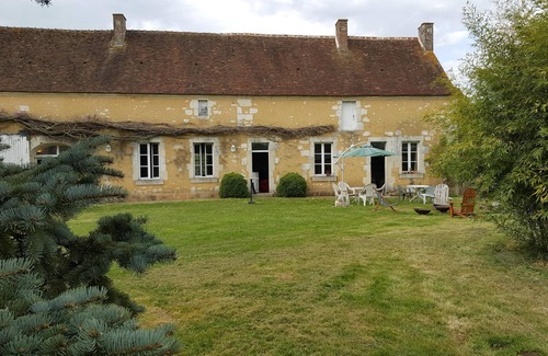 Courcerault House | A farmhouse in the countryside