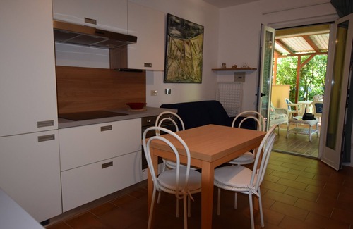 Fetovaia Apartment | A few steps from the beach