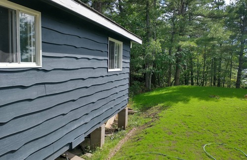 The Archipelago Cottage | A fishing and swimming dream! 2 Bedroom Island Cottage Retreat on Georgian Bay