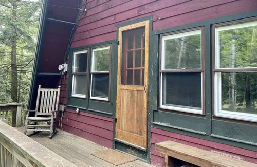 Sunapee Cabin | A-Frame Cabin in the Woods *Mins to Mt. Sunapee*