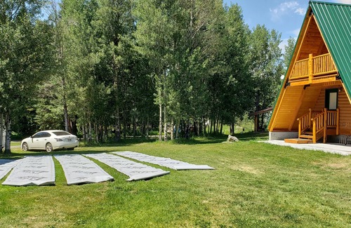 Island Park Cabin | A frame Cabin Near Yellowstone on Henry's Lake