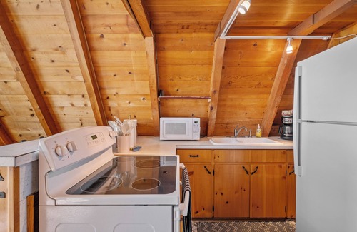 Grant Cottage | A Frame CottAge on Hess Lake - Grant/Newaygo MI