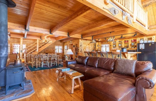 Alpine Cabin | A-Frame Of Mind ~ Great Views ~ Wildlife sightings
