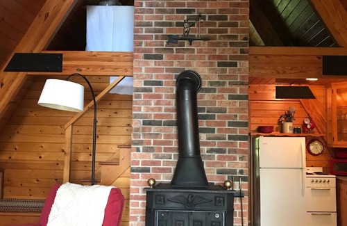 Newton Cottage | A-frame on Horseshoe Lake