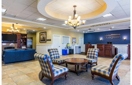 Lackey Resort | A fun-filled Christmas vacation is waiting for you, Parkside Williamsburg Resort