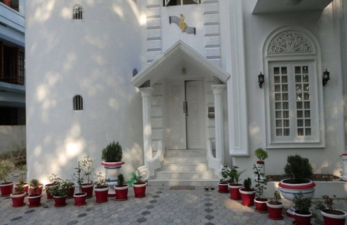 Thamaraparambu Apartment | A German architectural house