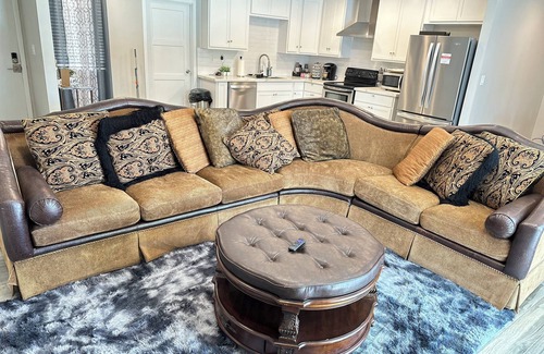 Deer Valley Estates House | A Getaway Home with a pool table, table tennis & a Pool.