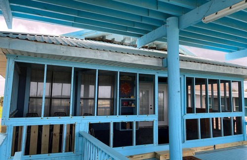 Grand Isle House | A Grand St-isle, beachfront - Coastal Realty Group