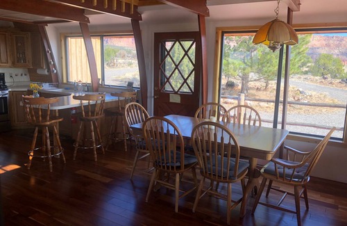 Torrey Cabin | A Grandview over Capitol Reef National Park