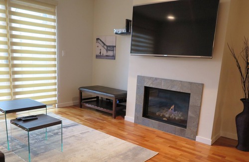 Downtown Condo | A great central location for work or for a get away.