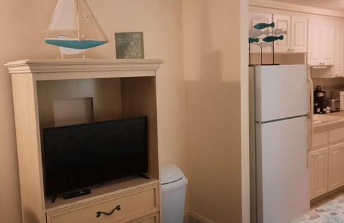 Ortona Park Apartment | A Happy Seashell Story