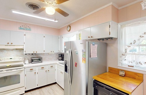 Jekyll Island House | A HIDDEN GEM DUPLEX 2 bedrooms, 1.5 bathroom