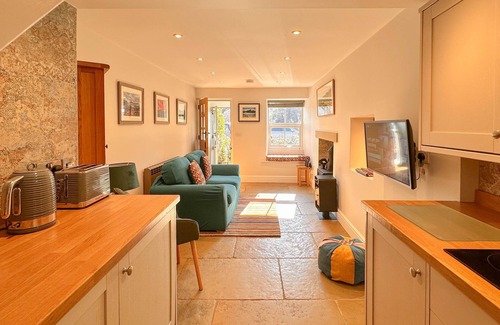 Reeth Cottage | A hidden gem with the appeal of a traditional Yorkshire Dales Cottage - dog friendly, pubs nearby