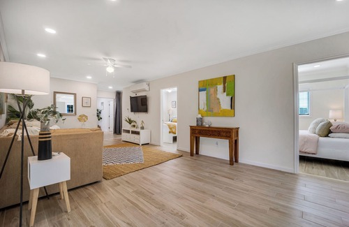 'Aina Haina House | A Hidden Jewel, ideal for a family or Corporate Retreat