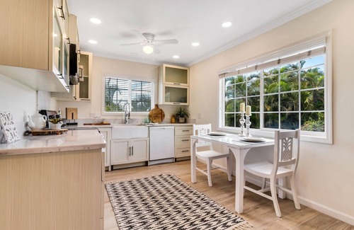 'Aina Haina House | A Hidden Jewel, ideal for a family or Corporate Retreat