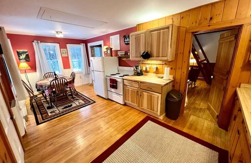 Chatham Cottage | A Hiker’s Haven in The White MountainsnA cozy cottage with breathtaking view’s