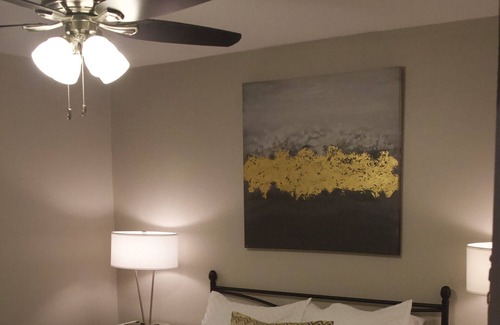 Matador Cabin | A Hip, Cool Urban Oasis in Rural West Texas - Rm 1 (4 rms avail. for rent)