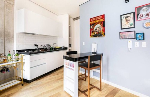 Cuauhtemoc Condo | A Hip Modern Gem located in El Centro!