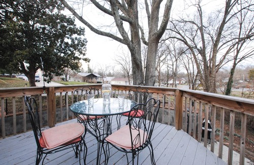Cleveland Cottage | A historical hideaway