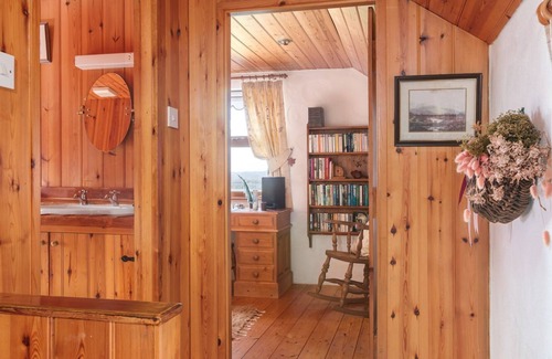 Sulby Cottage | A holiday cottage that sleeps 2 guests in 1 bedroom