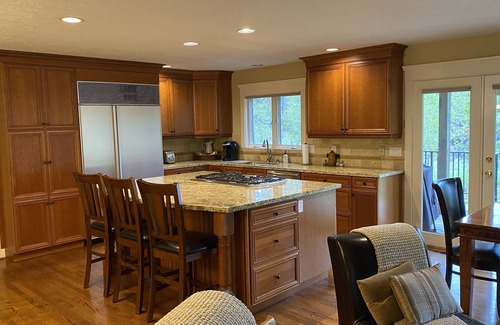 Deer Park House | A Home Away From Home! All the feel and warmth of home for family and friends.