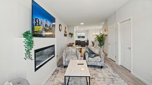 Calgary Villa | A Home away from Home