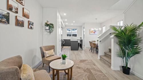 Calgary Villa | A Home away from Home