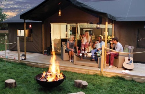 Exton Cottage | A home from home canvas-wrapped three bedroom colonial style tent. Within 500 hectares of parkland.