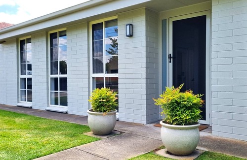 Hamlyn Heights House | A home from where to explore.