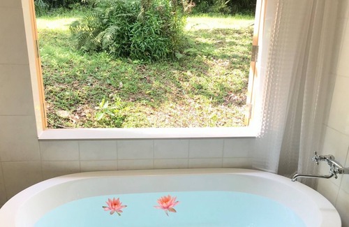 Higashi Cottage | A house in the forest smoking / Kunigami-gun Okinawa