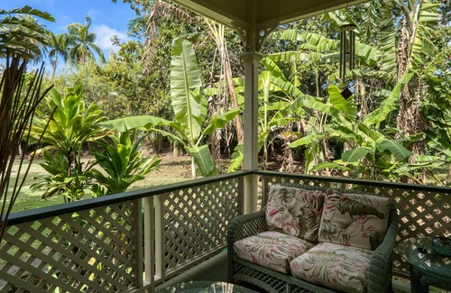 Pauwela Bed & Breakfast | A House of Healing for over 150 years!