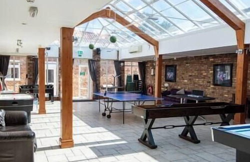 Burton Agnes House | A Huge Holiday Home. When SIZE is important.