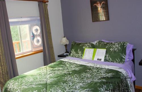 Tok Bed & Breakfast | A Hyde Away Inn B&B
