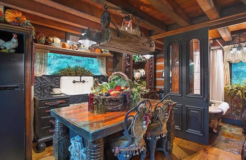 Park City Cabin | A Kentucky Cabin - Cozy Secluded Cabin One Mile From Mammoth Cave National Park