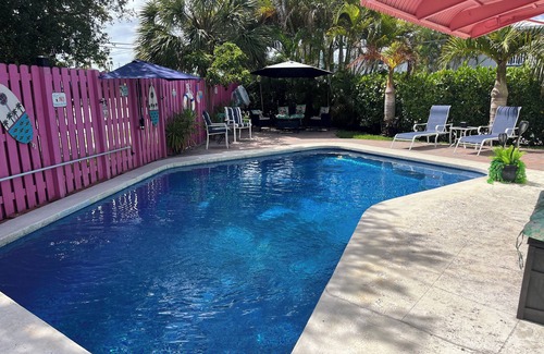 East Fort Lauderdale House | A Key West Flamingo Bungalow has arrived in Fort Lauderdale.
