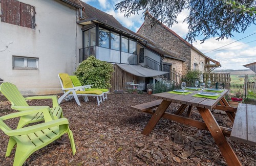 Collonge-en-Charollais House | A l'Ombre du Cèdre - Grand Jardin