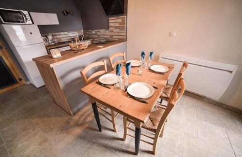 Remilly-en-Montagne House | A l'ombre du Chêne
