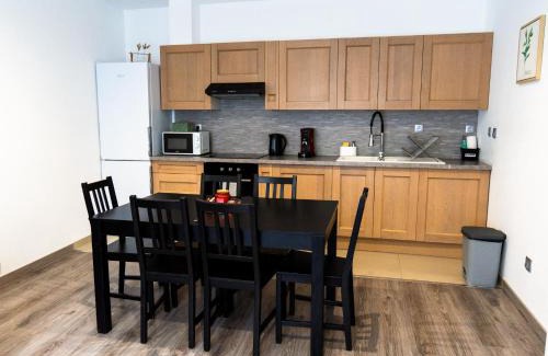 Le Pin Apartment | A L'Ombre du Pin "1" - Ground-Floor T3 near Disneyland and Paris, 1-6 Guests