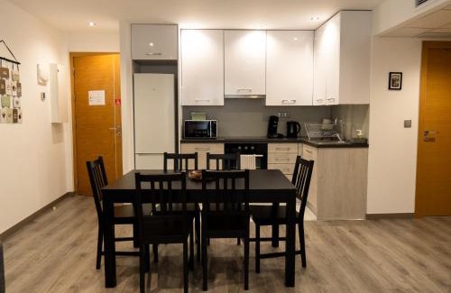 Le Pin Apartment | A L'Ombre du Pin "2" - Family T3 near Disneyland and Paris, 1-6 Guests