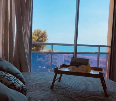 La Ciotat Apartment | A la ciotat très beau studio vue mer 28m2 climatisé Horizons Marins